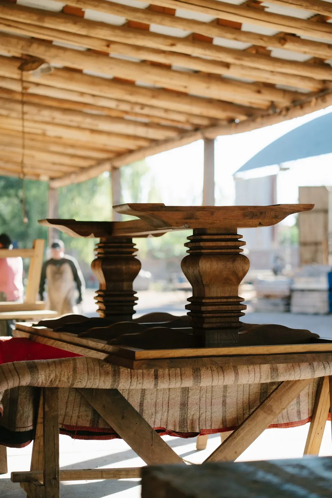 Mesa Arthur: en el taller